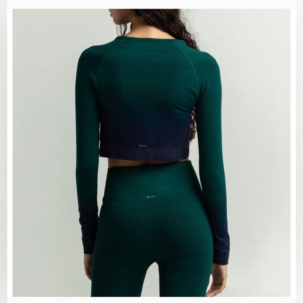 NWT! Seamless Workout/Yoga Hurley Long Sleeve Women's Fitness Crop Top Medium - Picture 11 of 16